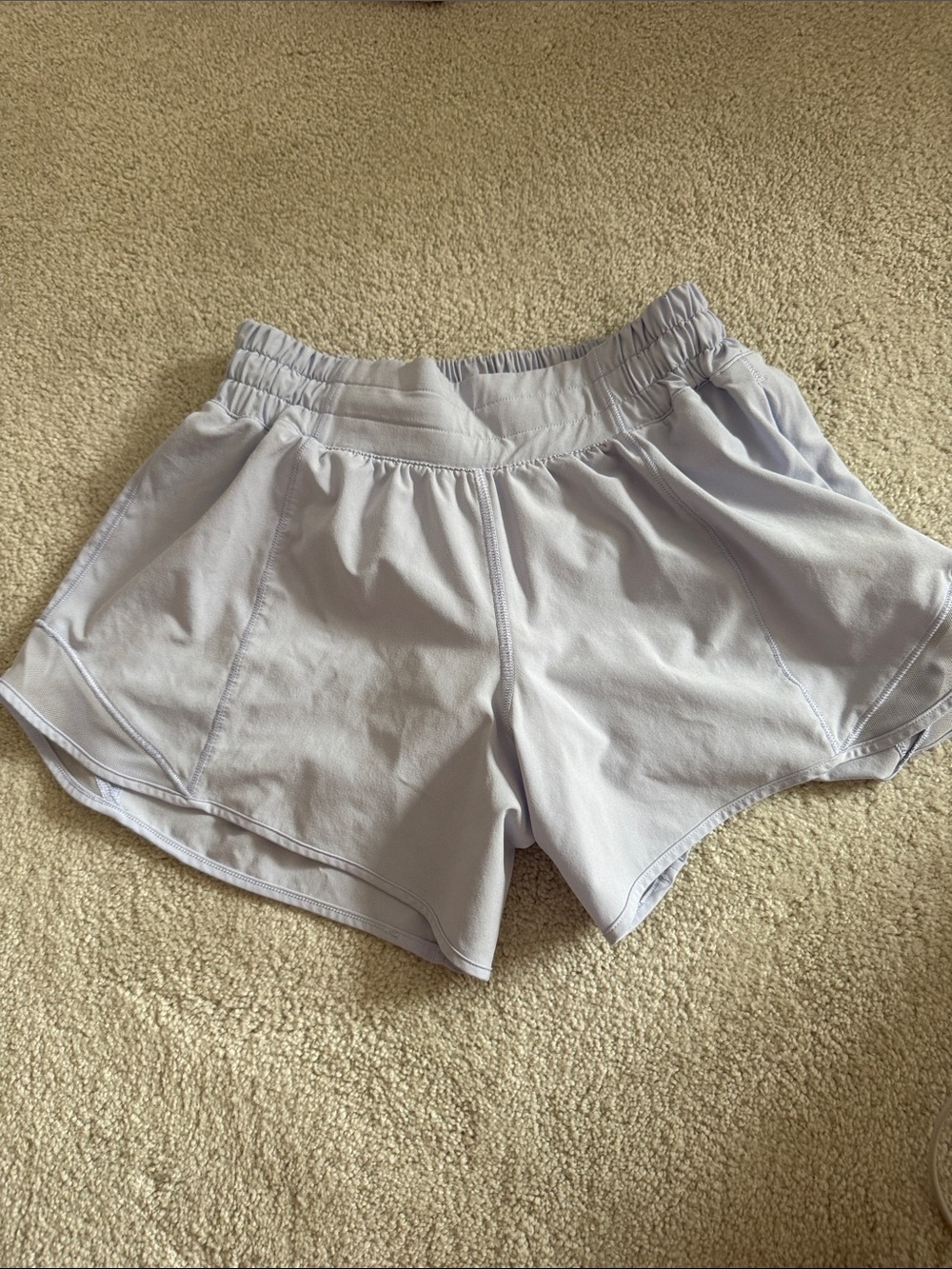 Women’s light blue Hotty Hot High-Rise Lined Short 2.5"